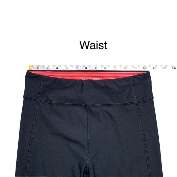 Under Armor Heat Gear Compression Capri Legging S - Picture 10 of 17